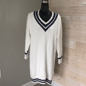 Pol NWT large sweater dress/tunic white/blue